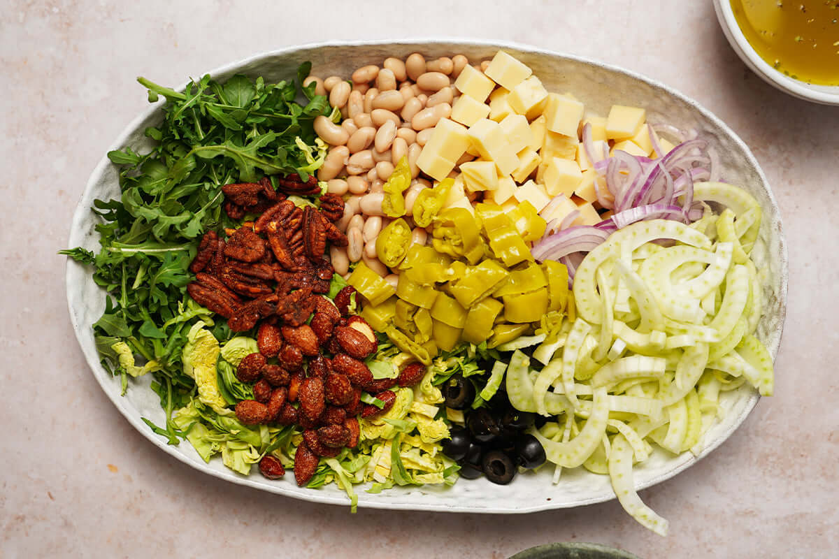 Santé Nuts recipe - Vegetarian Chopped Green Salad with Pecans and Almonds