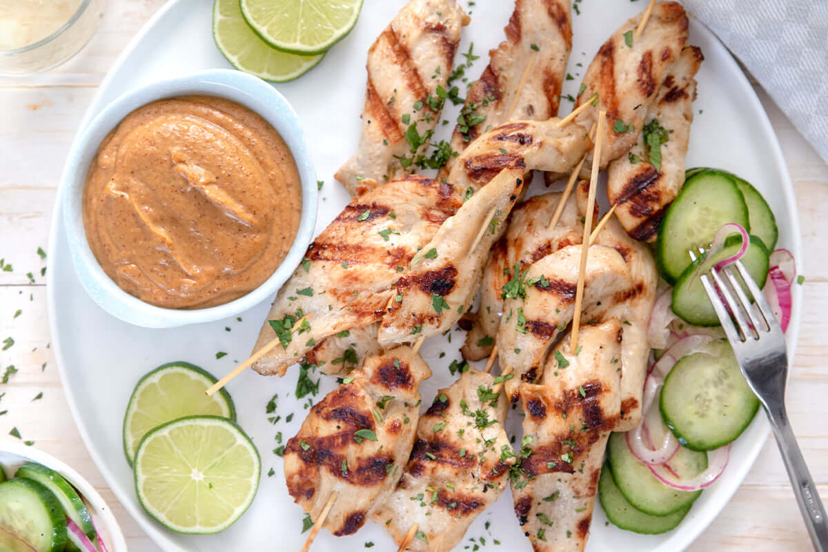 Santé Nuts - Recipe - Chicken Satay Skewers with Garlic Almond Butter Dipping Sauce